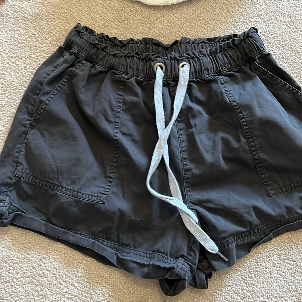 Aerie dark grey canvas shorts with drawstring waist,  excellent condition